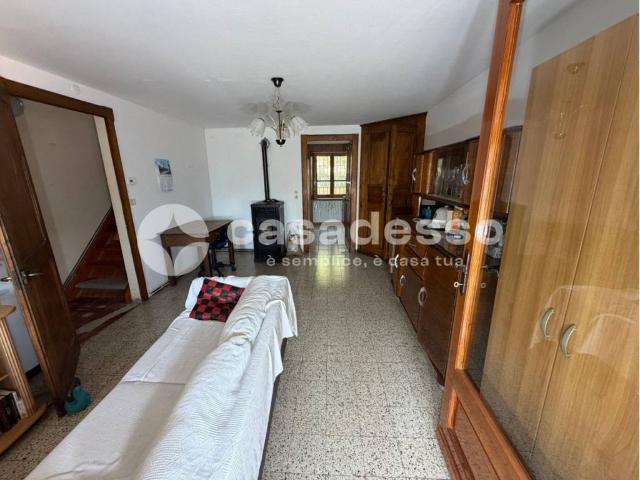 Casa indipendente in vendita a Borgosesia VC
