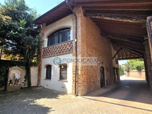 Casa indipendente in vendita a Borgarello PV