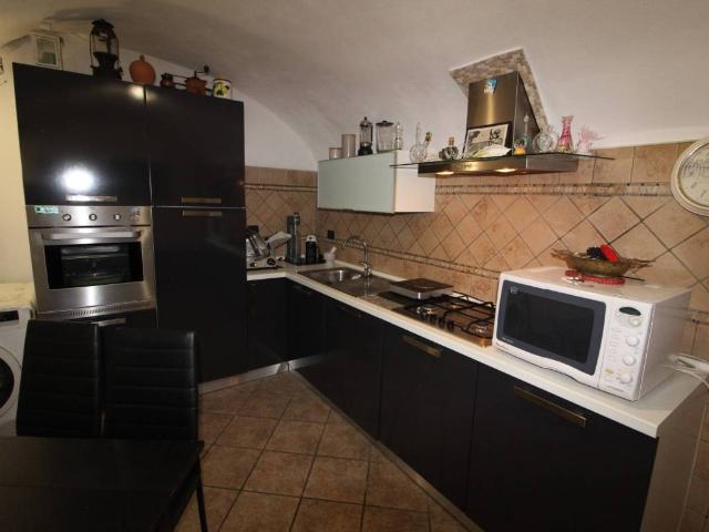 Casa indipendente in vendita a Borghetto Santo Spirito SV