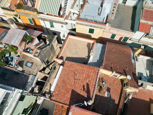Casa indipendente in vendita a Borghetto Santo Spirito SV