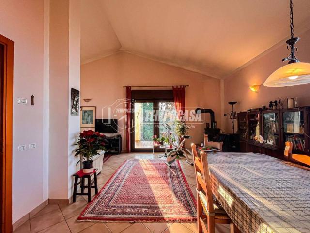 Casa indipendente in vendita a Borghi FC