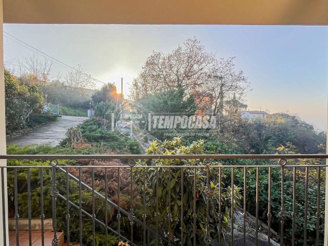 Casa indipendente in vendita a Borghi