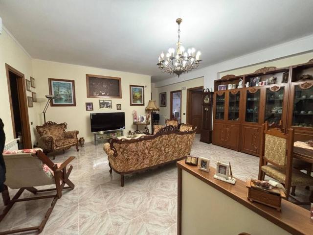 Casa indipendente in vendita a Borgia CZ