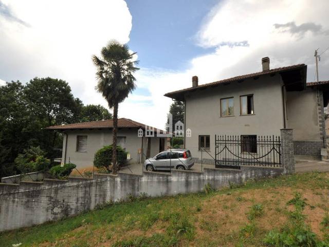 Casa indipendente in vendita a Borgiallo TO