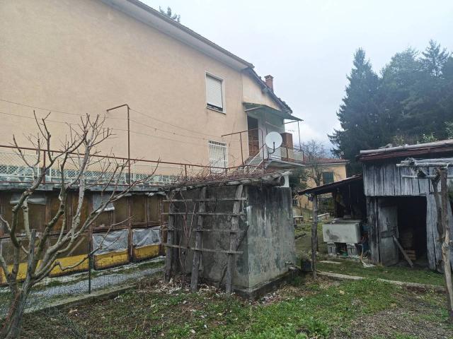 Casa indipendente in vendita a Bormida