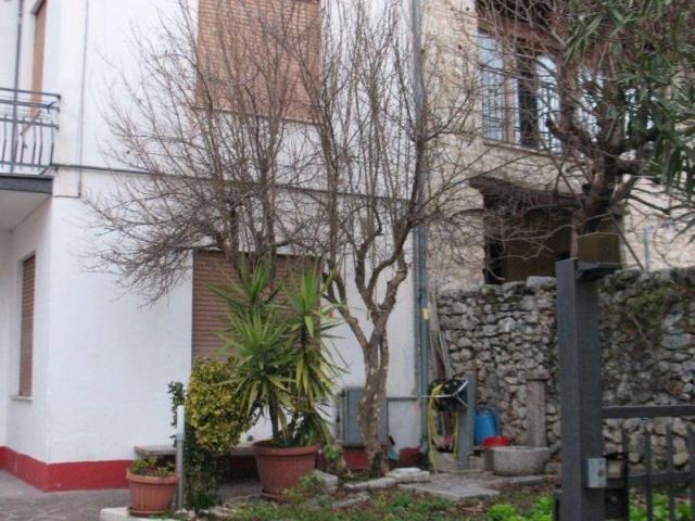 Casa indipendente in vendita a Borso del Grappa TV