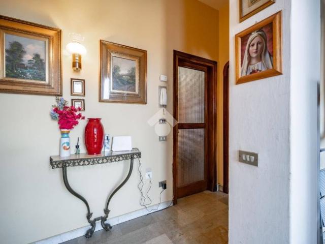 Casa indipendente in vendita a Bosisio Parini LC