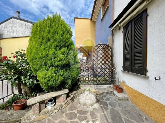 Casa indipendente in vendita a Bosnasco PV