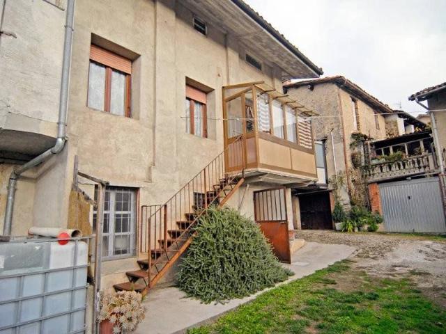 Casa indipendente in vendita a Bossolasco CN