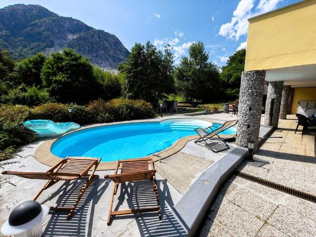 Casa indipendente in vendita a Baveno VB