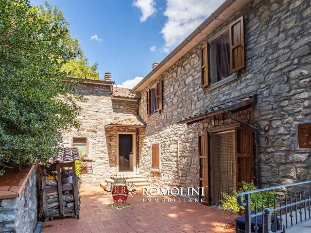 Casa indipendente in vendita a Badia Tedalda AR