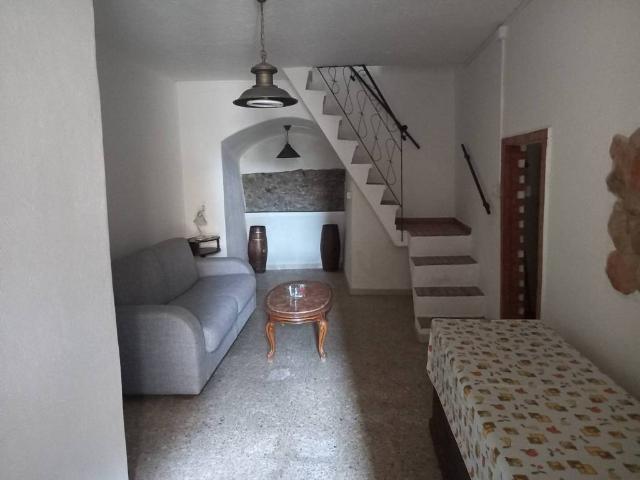 Casa indipendente in vendita a Badolato CZ
