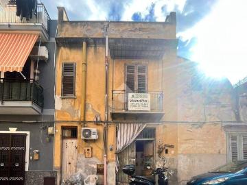 Casa indipendente in vendita a Bagheria PA