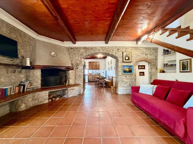 Casa indipendente in vendita a Bagno a Ripoli FI