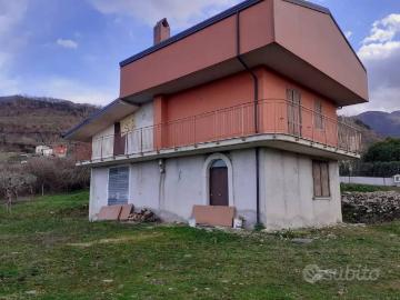 Casa indipendente in vendita a Bagnoli Irpino AV