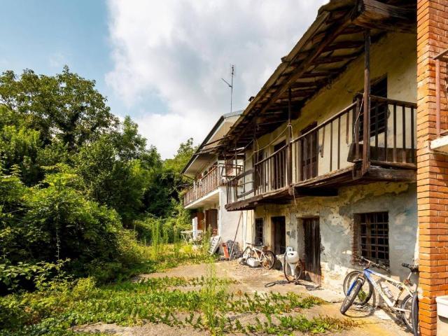 Casa indipendente in vendita a Bagnolo Piemonte CN