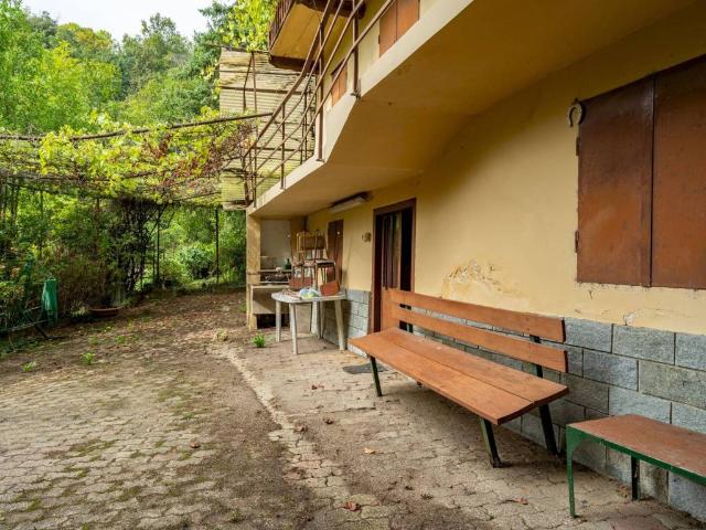 Casa indipendente in vendita a Bagnolo Piemonte CN