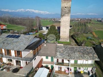 Casa indipendente in vendita a Bagnolo Piemonte CN