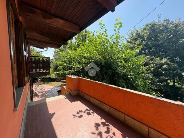 Casa indipendente in vendita a Bagnolo Piemonte CN