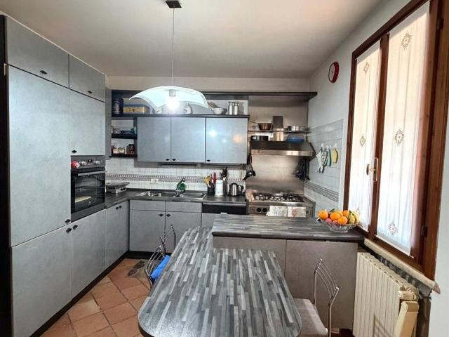 Casa indipendente in vendita a Bagnolo San Vito MN