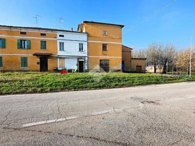 Casa indipendente in vendita a Bagnolo San Vito MN