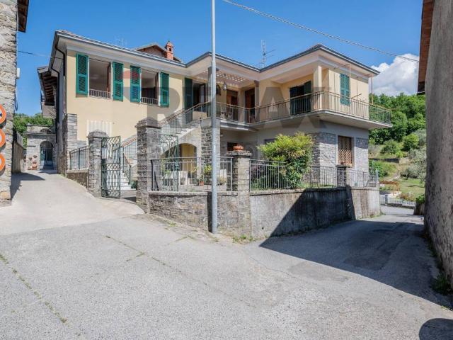 Casa indipendente in vendita a Bagnone MS