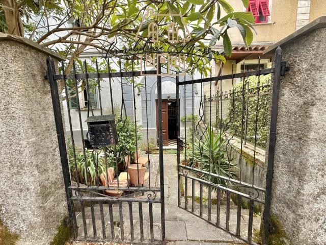 Casa indipendente in vendita a Bagnone MS