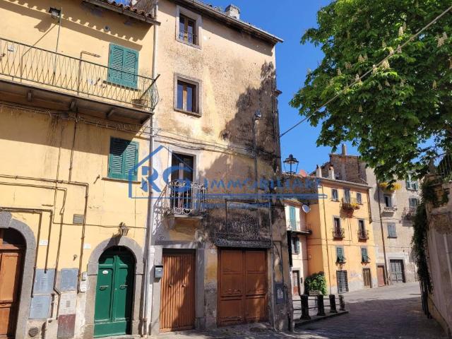 Casa indipendente in vendita a Bagnoregio VT