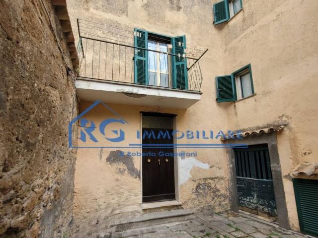 Casa indipendente in vendita a Bagnoregio VT