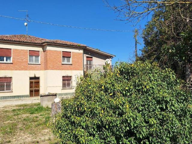 Casa indipendente in vendita a Bagnacavallo RA