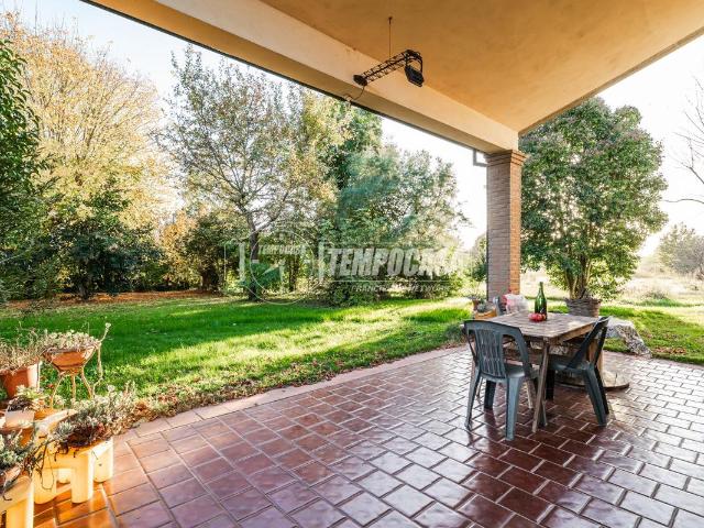 Casa indipendente in vendita a Bagnacavallo