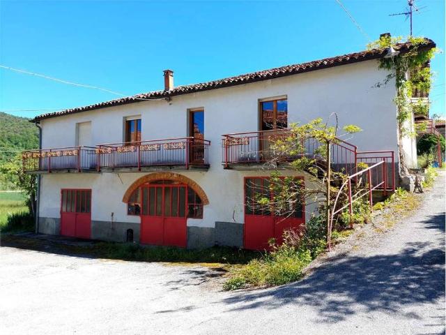 Casa indipendente in vendita a Bagnasco CN