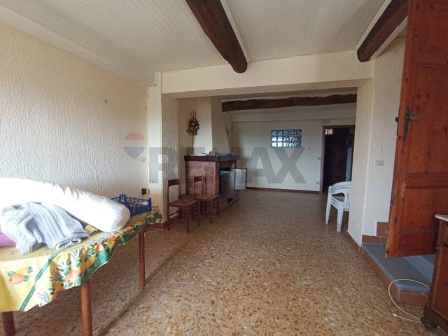Casa Indipendente in vendita a Bagni di Lucca, Casabasciana