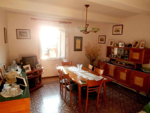Casa indipendente in vendita a Bagni di Lucca LU