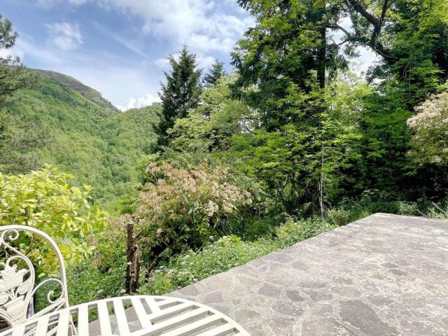 Casa indipendente in vendita a Bagni di Lucca LU