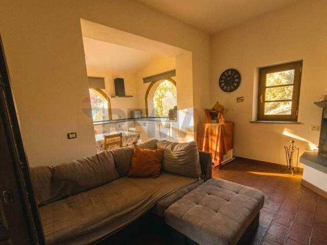 Casa indipendente in vendita a Bagni di Lucca LU