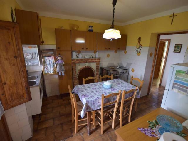 Casa indipendente in vendita a Bagni di Lucca LU