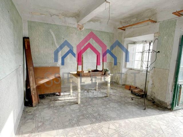 Casa indipendente in vendita a Bagni di Lucca LU