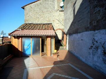 Casa indipendente in vendita a Bagni di Lucca LU