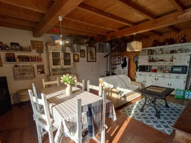 Casa indipendente in vendita a Bagni di Lucca LU