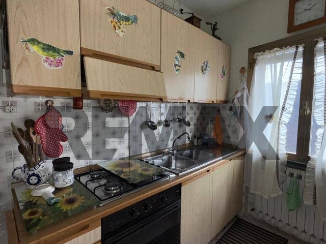 Casa Indipendente in vendita a Bagni di Lucca, Lucchio