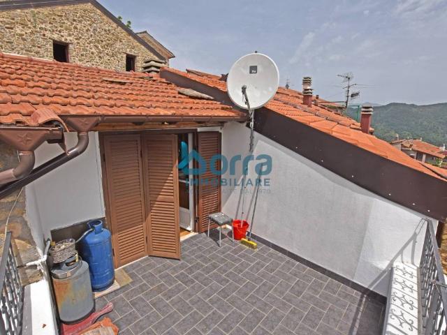 Casa indipendente in vendita a Bajardo IM