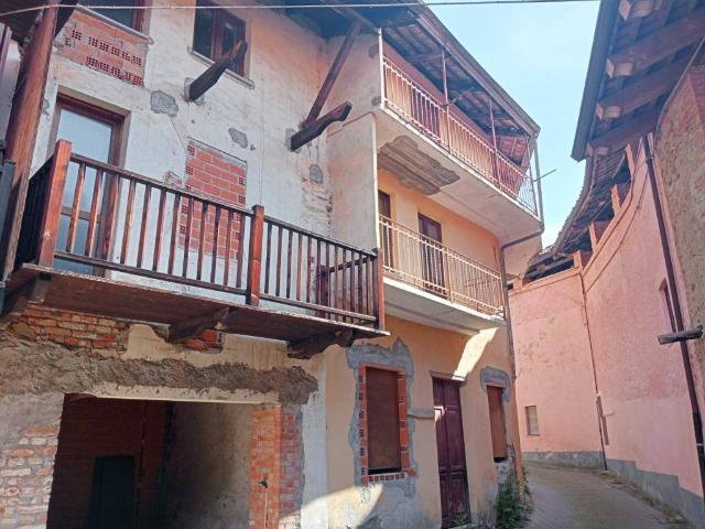 Casa indipendente in vendita a Balangero TO