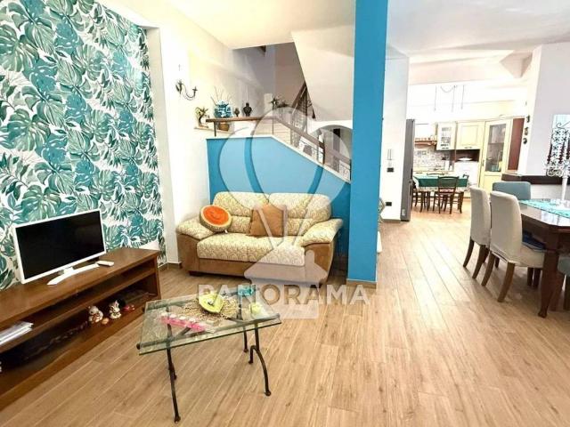 Casa indipendente in vendita a Balestrate PA