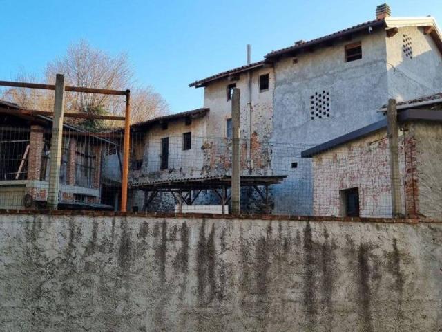 Casa indipendente in vendita a Banchette TO