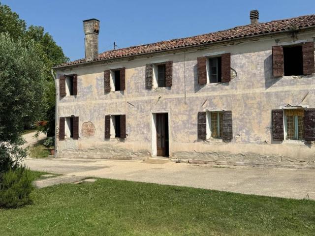 Casa indipendente in vendita a Baone PD