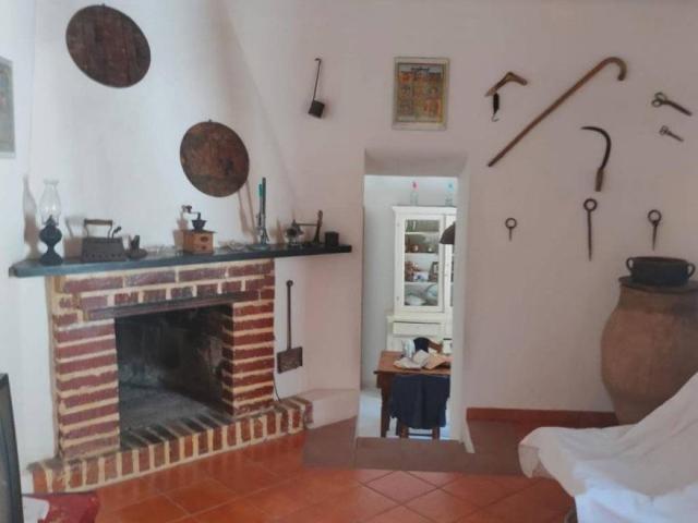 Casa indipendente in vendita a Barcellona Pozzo di Gotto ME