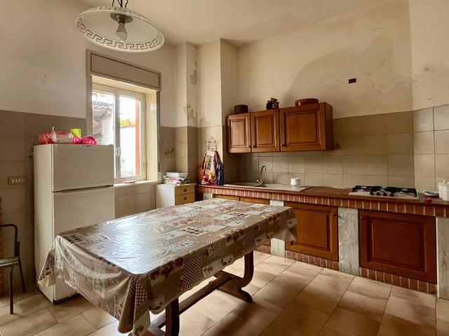 Casa indipendente in vendita a Barcellona Pozzo di Gotto ME