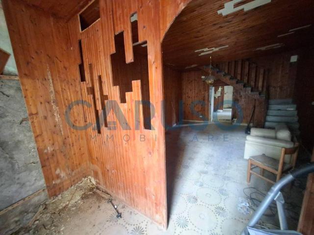 Casa indipendente in vendita a Barcellona Pozzo di Gotto ME