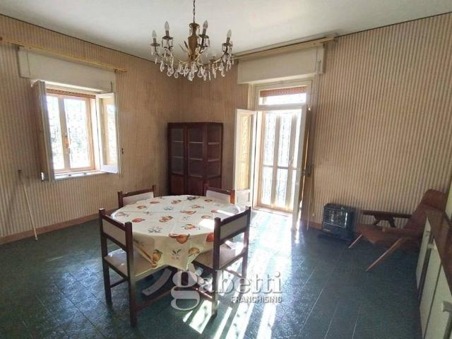 Casa indipendente in vendita a Baranello CB